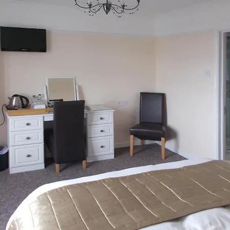 Penarth Bed & Breakfast 4*