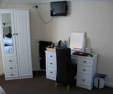 Penarth Bed & Breakfast 4*